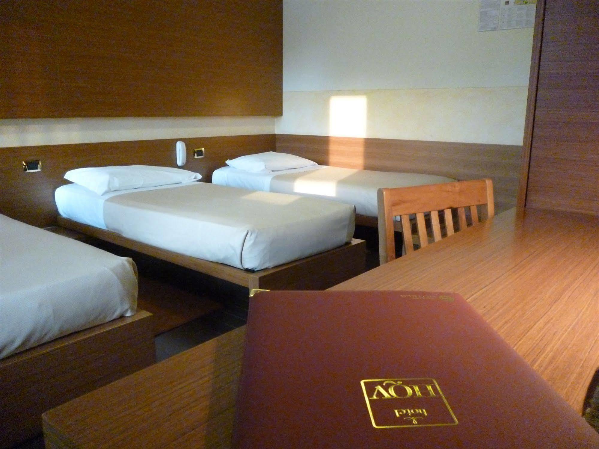 Hotel Quo Vadis Udine Kültér fotó